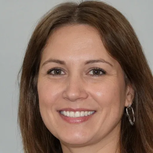 Maria R.